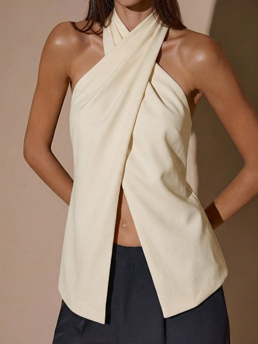 Apricot Sexy Women's Elegant Halter Backless Blouse - Picture 4 of 4